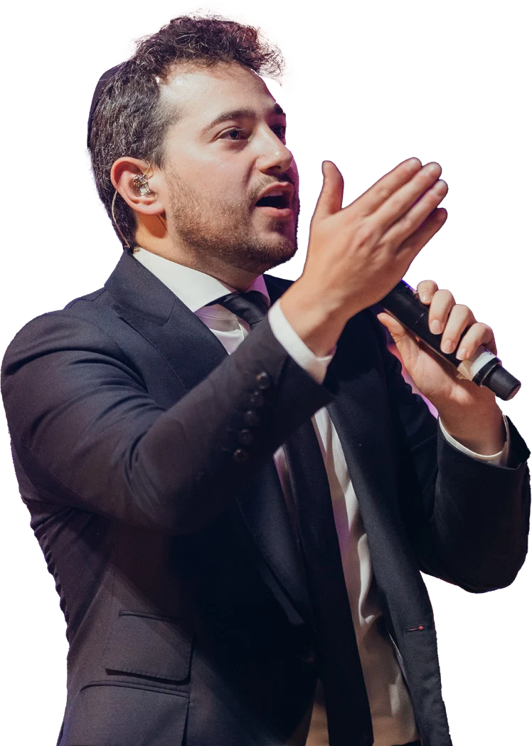 Moshe Tischler singing on stage